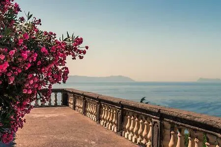 Casetta Belvedere Apartment Naples